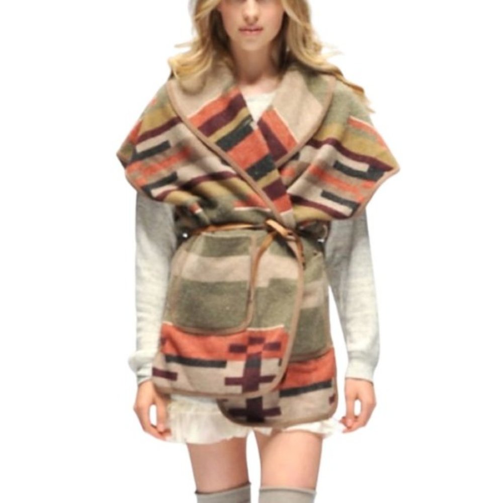 Aritzia Wilfred Free Wrap Vest Jacket